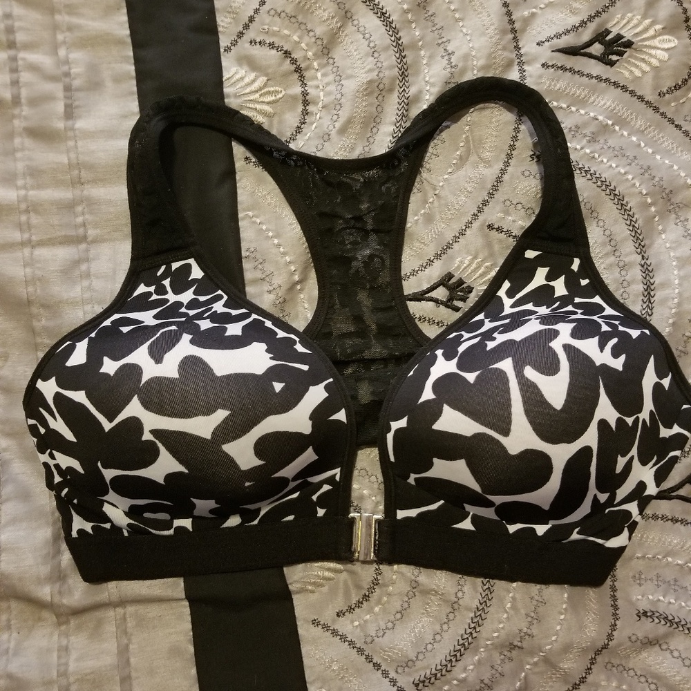 Sports bra